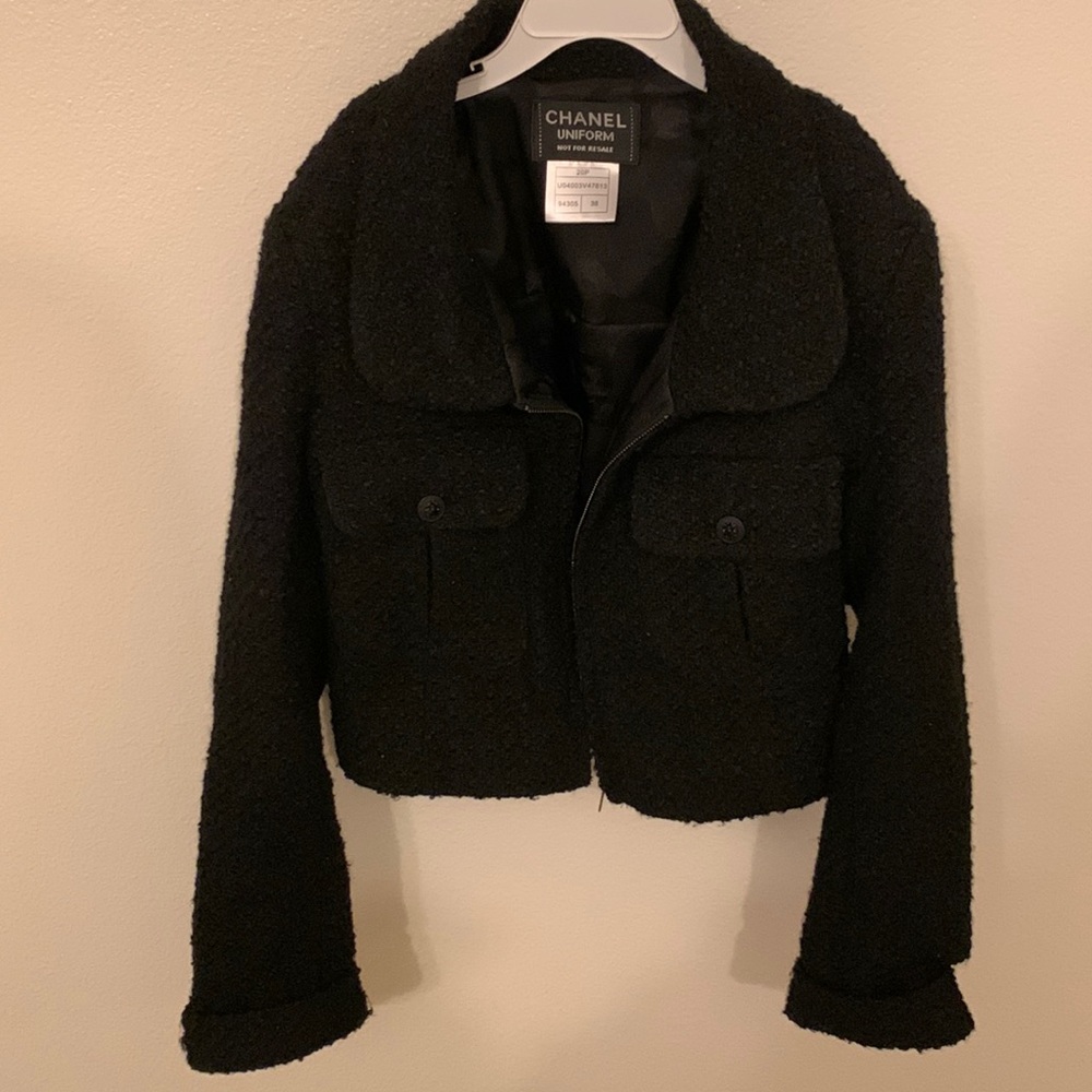 Cropped tweets jacket